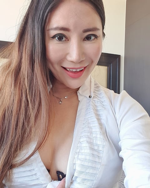 rudecam.live queeniepearl profile on OnlyFans in hong-kong category