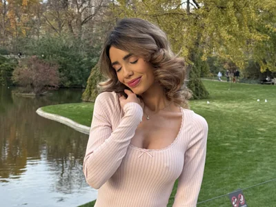 AyanaLys featured webcam